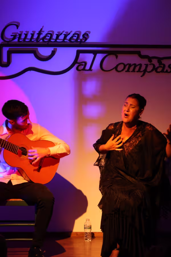 Francis Bonela y Rocío Alcalá en el II Ramillete Flamenco de Guitarras al Compas