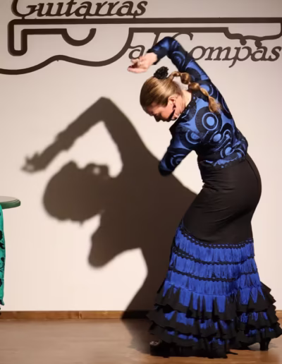 Rocío Suárez en Guitarras al Compás