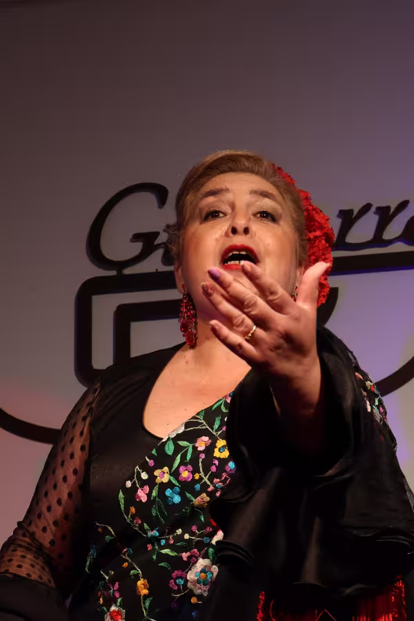 La fuerza del cante en Toñi Miranda durante el III Ramillete Flamenco