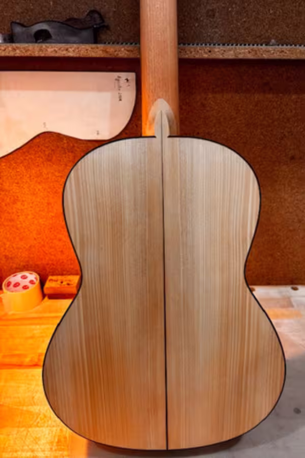 Trasera de guitarra flamenca artesanal para el premio de jóvenes talentos de guitarras al compas